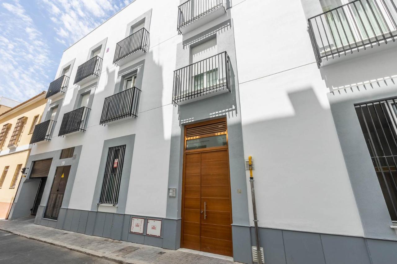 Pop Art Historia De Conde Negro Con Patio Privado Apartment Seville Exterior photo